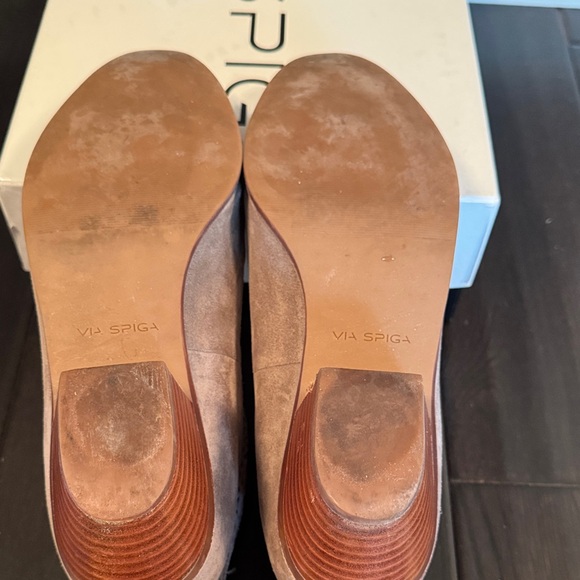 Women's Via Spiga Gray Suede Ankle Boots 9.5 - Picture 8 of 16